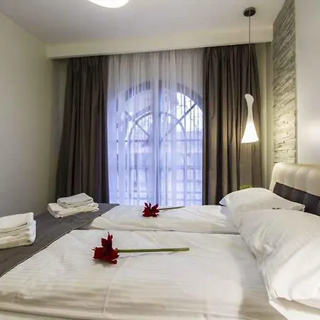 Famixdom Sienkiewicza Centrum